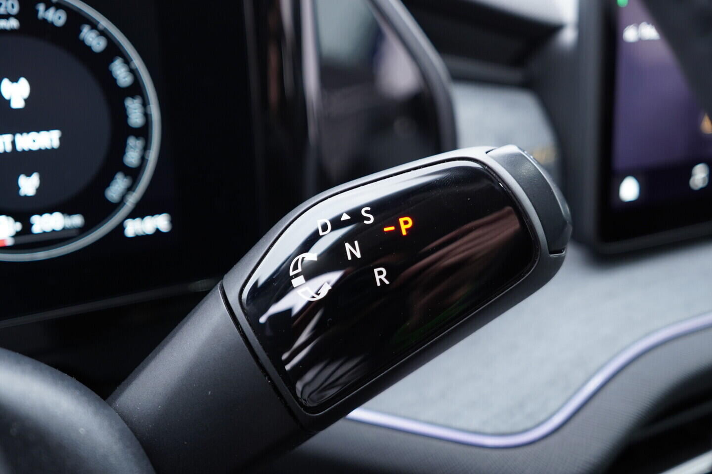 OV190V09336_27.webp_KODIAQ Selection 2.0 TDI 110 kW automat, DPH