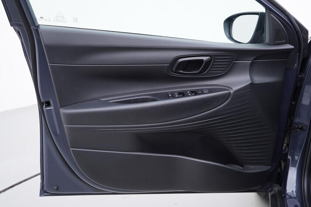 OV190V09342_19.webp_BAYON Smart  1.2  58 kW manuál, DPH