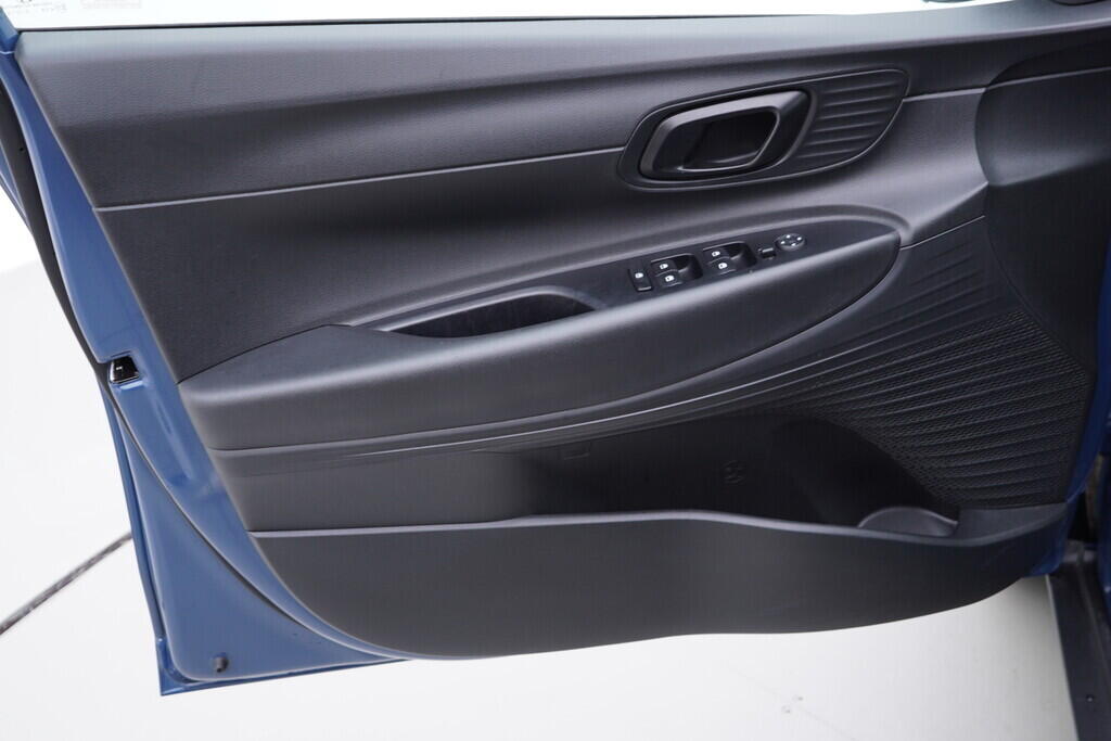 OV190V09343_19.webp_BAYON Smart  1.2  58 kW manuál, DPH