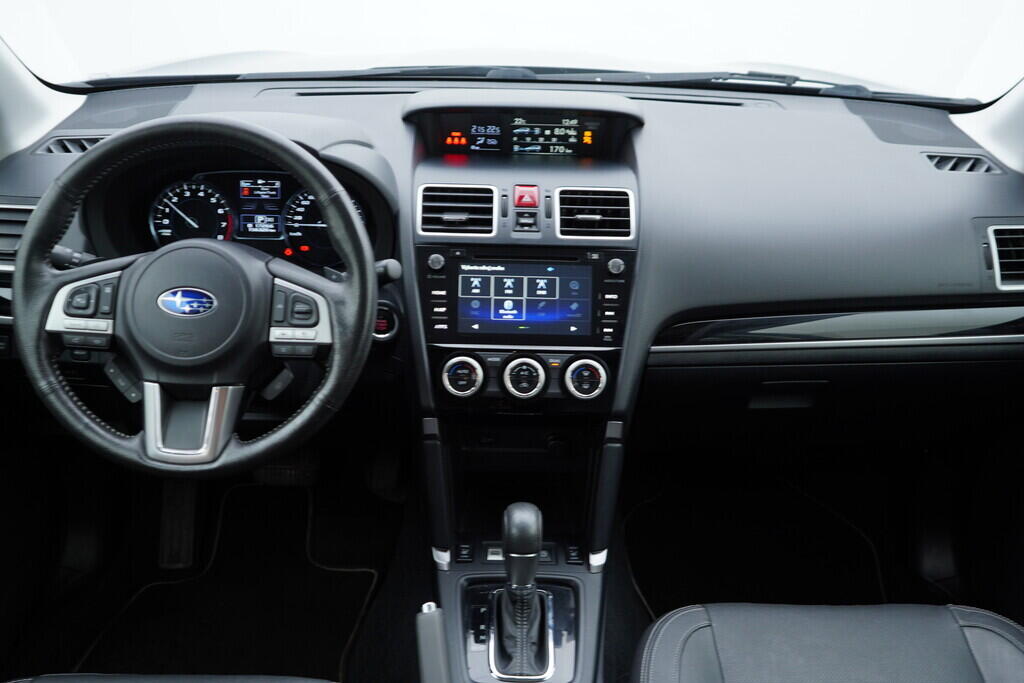 OV190V09344_26.webp_FORESTER  2.0  110 kW automat