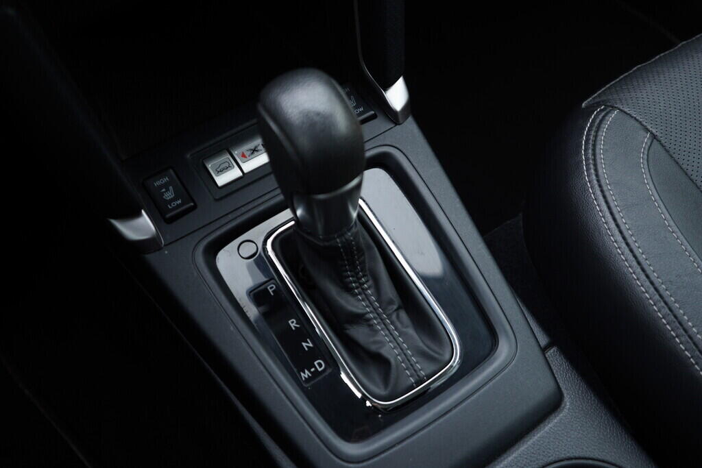 OV190V09344_33.webp_FORESTER  2.0  110 kW automat