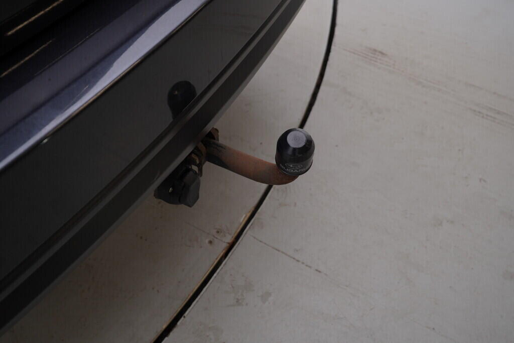 OV190V09344_42.webp_FORESTER  2.0  110 kW automat