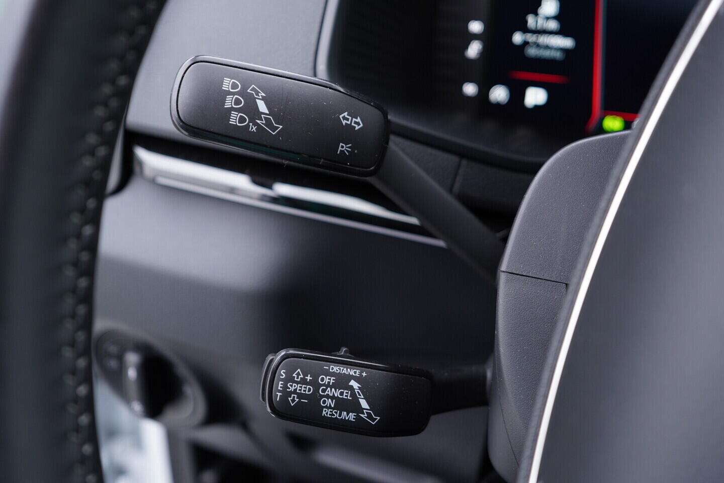 OV190V09350_23.webp_KAROQ SportLine 2.0 TSI 140 kW automat, DPH