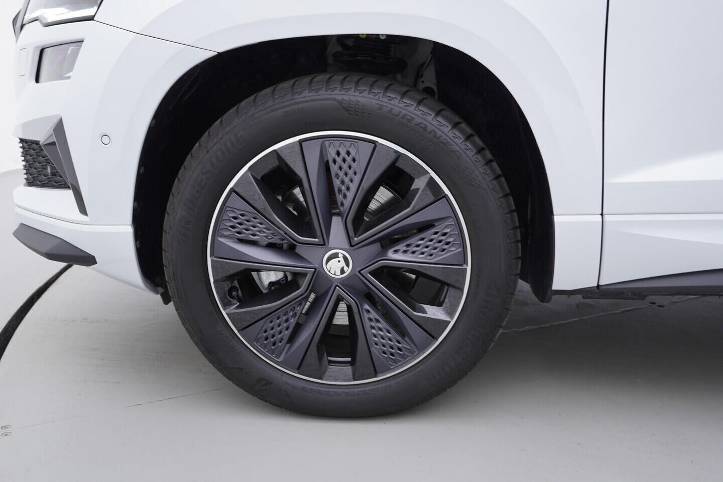 OV190V09350_42.webp_KAROQ SportLine 2.0 TSI 140 kW automat, DPH