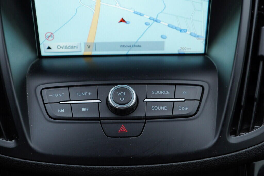 OV190V09356_30.webp_KUGA ST-line 1.5  110 kW manuál