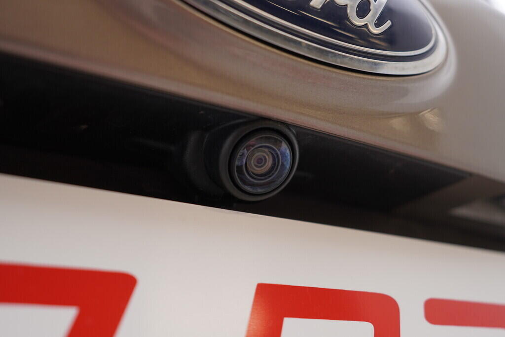 OV190V09356_41.webp_KUGA ST-line 1.5  110 kW manuál