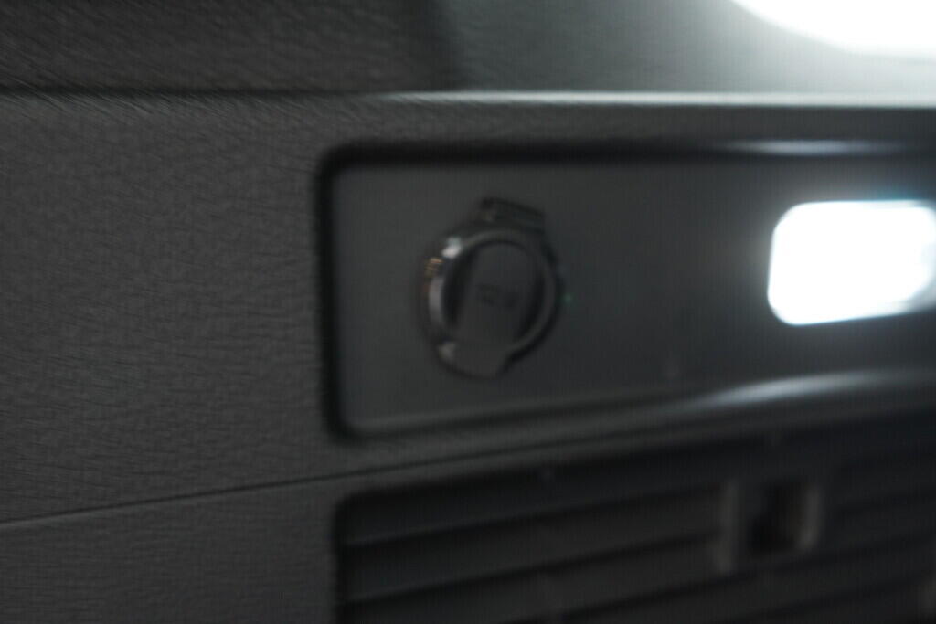 OV190V09357_35.webp_CADDY Life 1.5 TSI 84 kW manuál, DPH