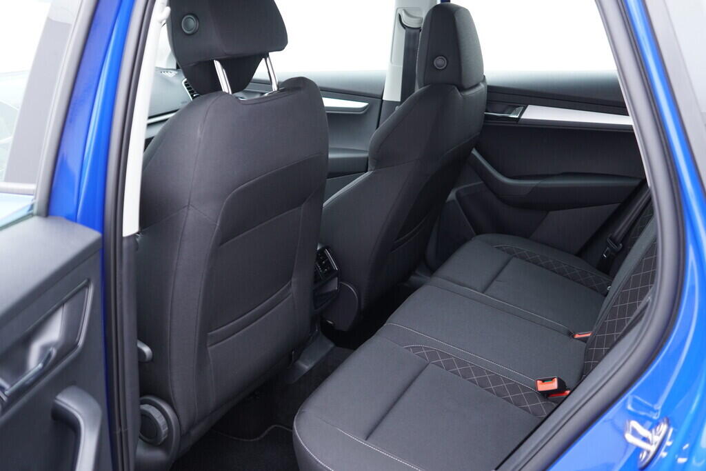 OV190V09359_40.webp_KAROQ Ambition 2.0 TDI 110 kW automat, DPH