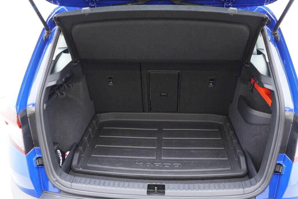 OV190V09359_43.webp_KAROQ Ambition 2.0 TDI 110 kW automat, DPH