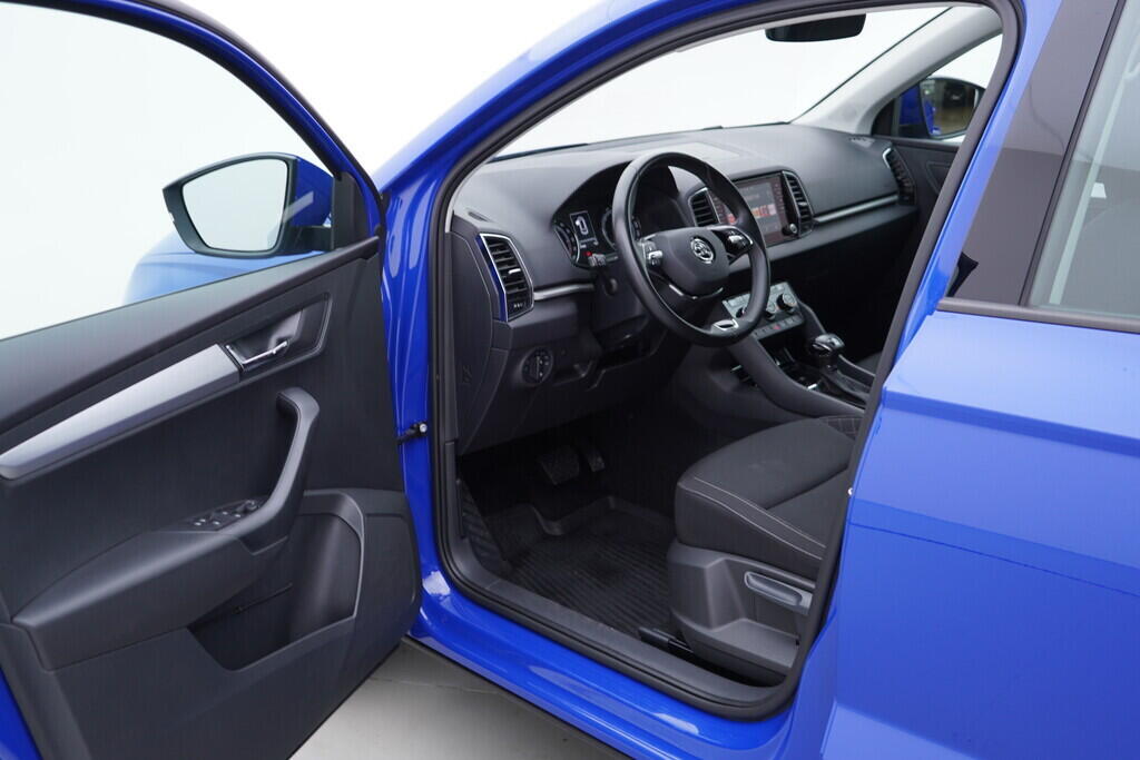 OV190V09360_18.webp_KAROQ Ambition 2.0 TDI 110 kW automat, DPH