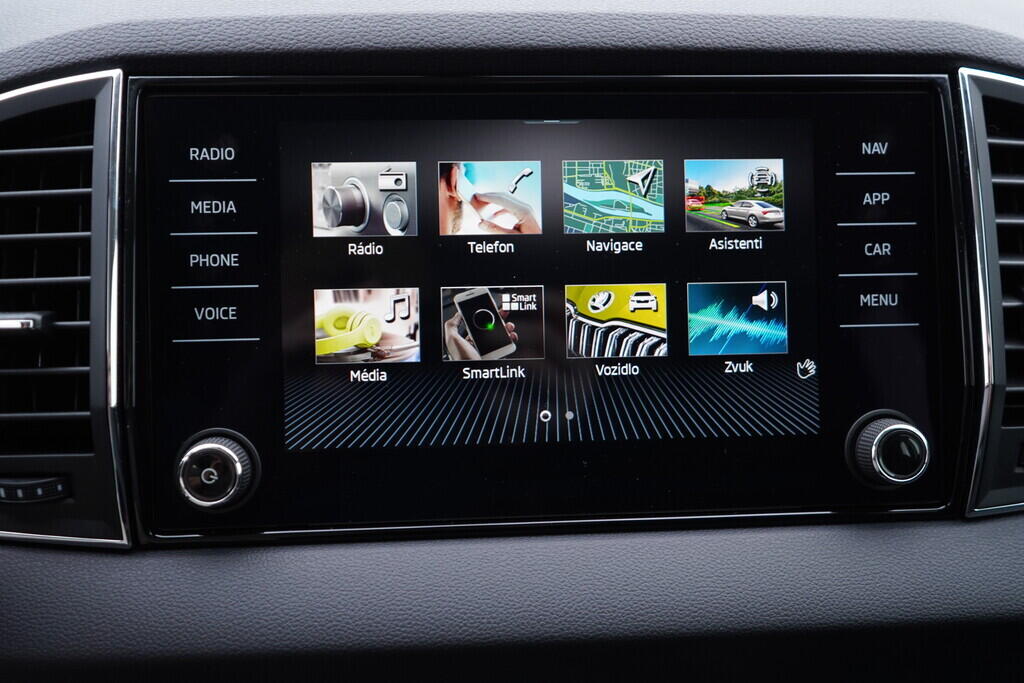 OV190V09360_31.webp_KAROQ Ambition 2.0 TDI 110 kW automat, DPH