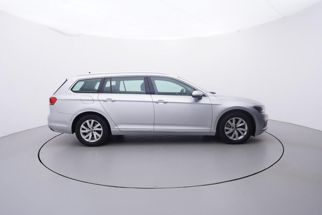 OV190V09361_15.webp_PASSAT VARIANT Business 2.0 TDI 110 kW automat, DPH