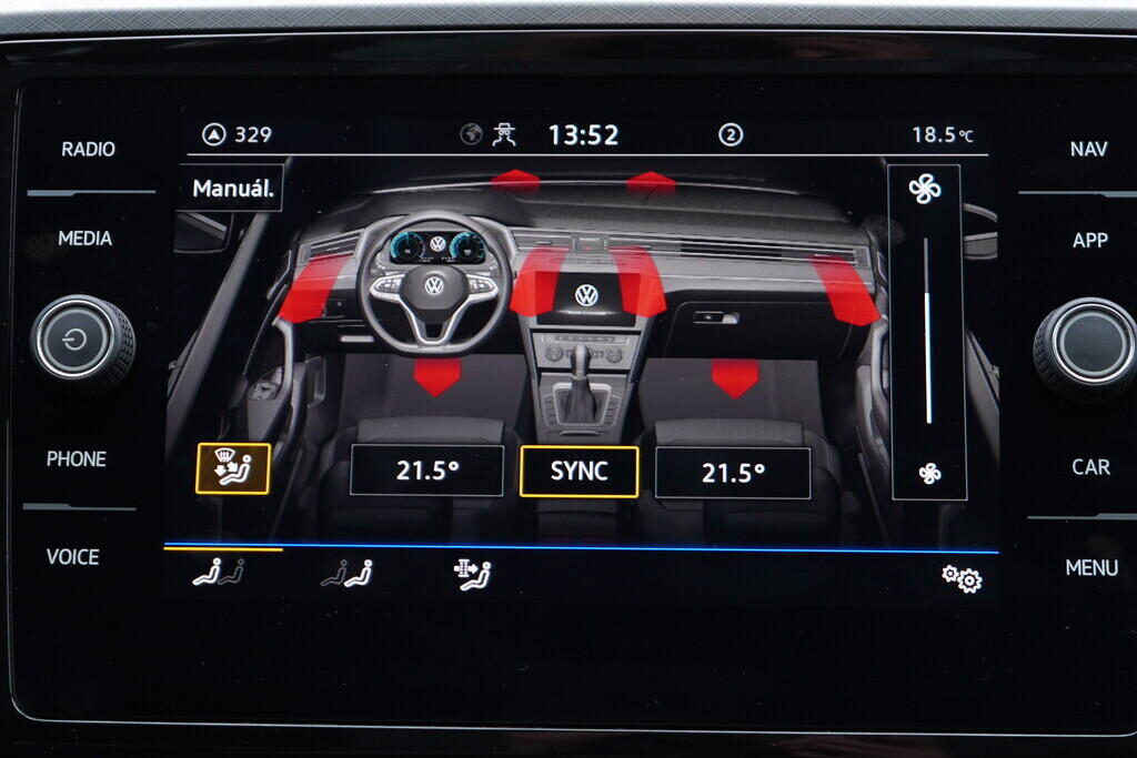OV190V09361_32.webp_PASSAT VARIANT Business 2.0 TDI 110 kW automat, DPH
