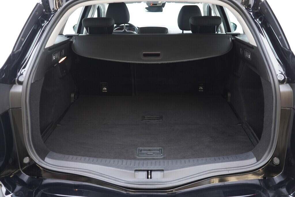 OV190V09362_37.webp_MÉGANE Edition 1.3 H5H E4 103 kW automat, DPH