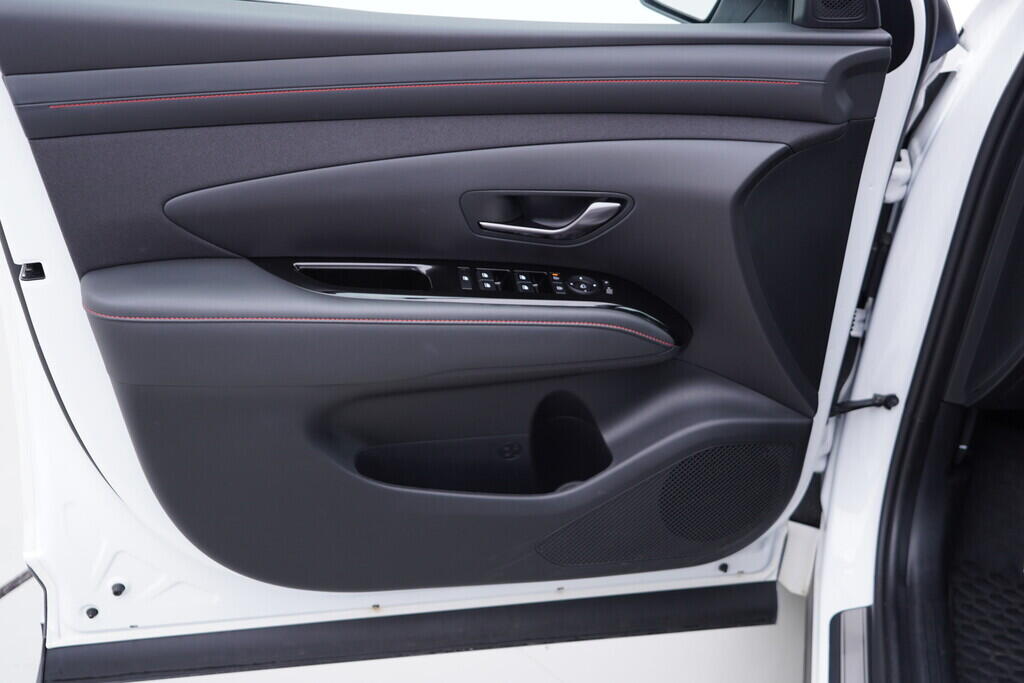 OV190V09363_19.webp_TUCSON N line 1.6 T-GDi 118 kW manuál, DPH