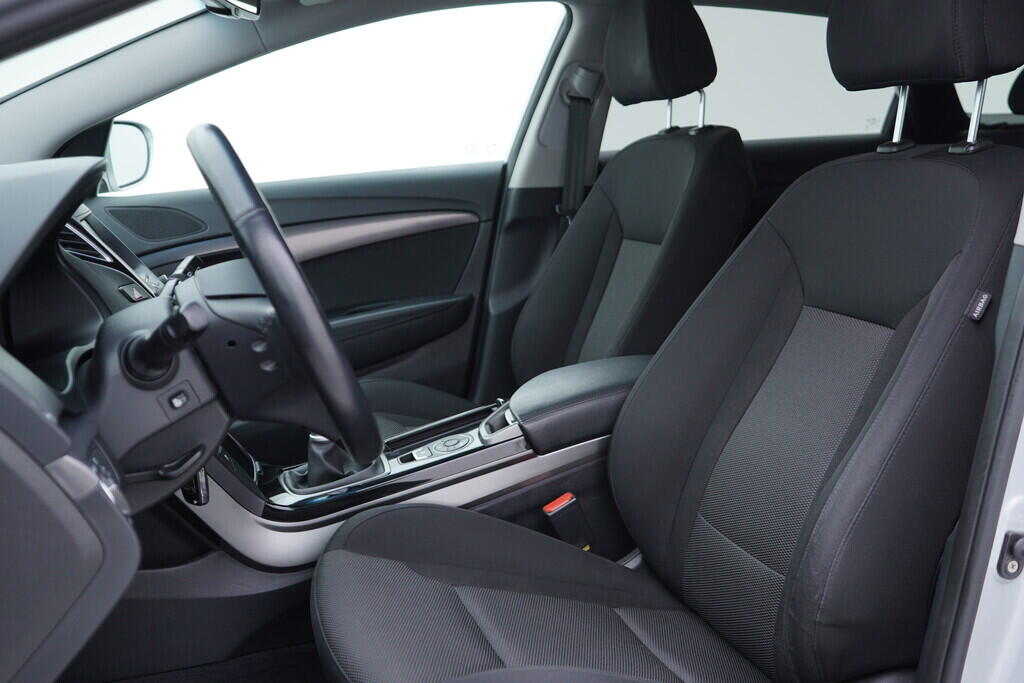 OV190V09365_23.webp_I40  1.7  100 kW manuál