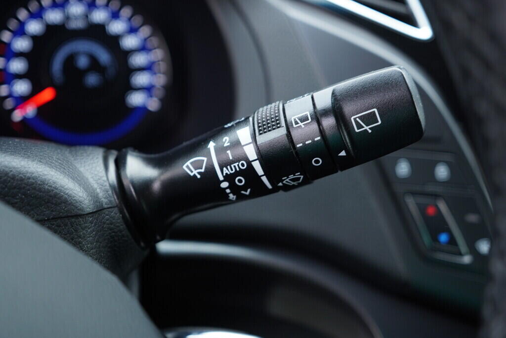 OV190V09365_25.webp_I40  1.7  100 kW manuál