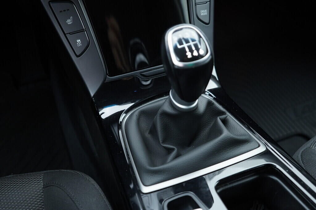 OV190V09365_35.webp_I40  1.7  100 kW manuál