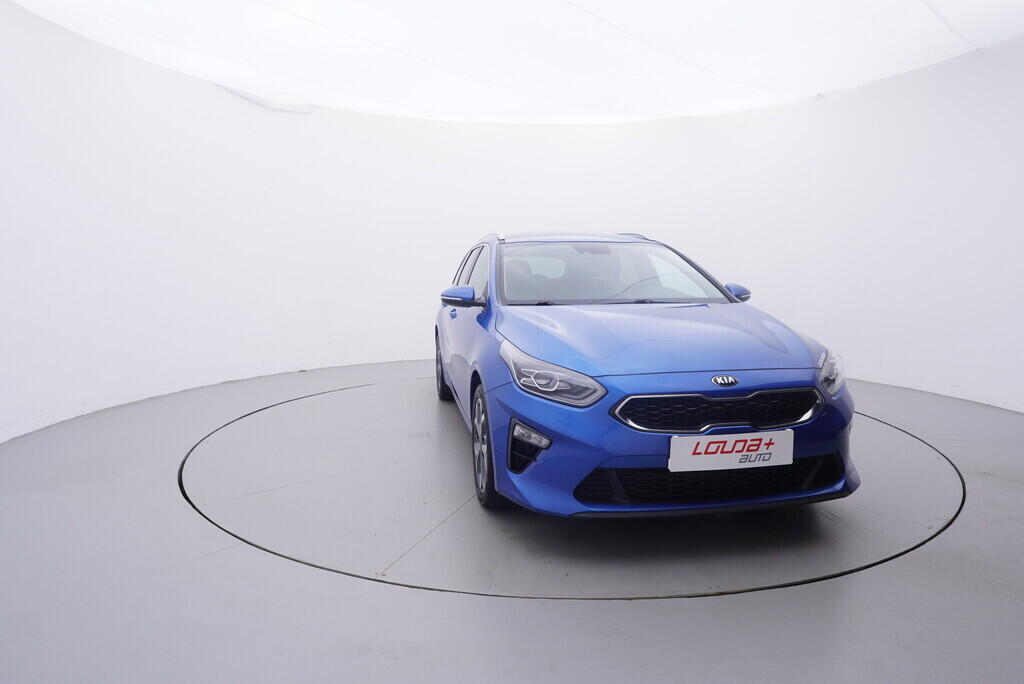 OV190V09367_17.webp_CEED Exclusive 1.4  103 kW manuál, DPH