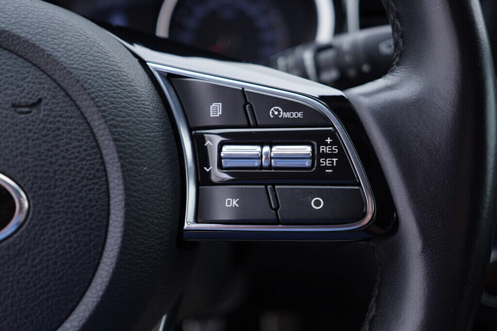 OV190V09367_26.webp_CEED Exclusive 1.4  103 kW manuál, DPH