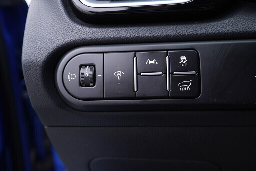 OV190V09367_27.webp_CEED Exclusive 1.4  103 kW manuál, DPH