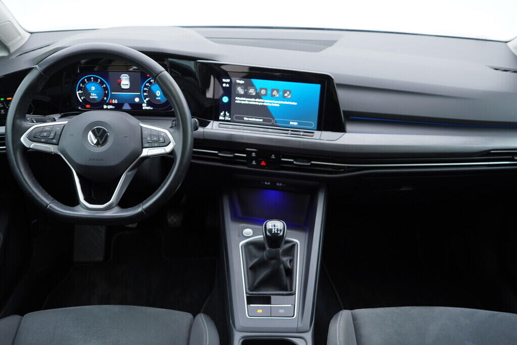 OV190V09369_26.webp_GOLF Style 1.5 TSI 110 kW manuál