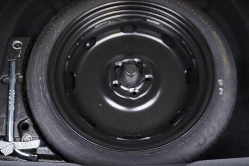 OV190V09369_40.webp_GOLF Style 1.5 TSI 110 kW manuál