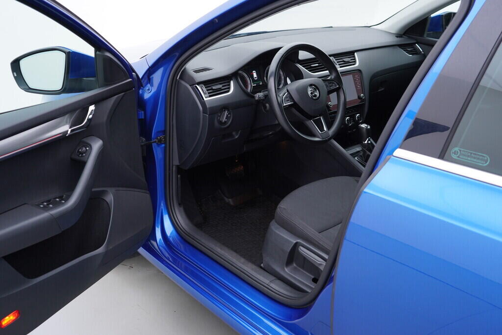 OV190V09370_18.webp_OCTAVIA Style 1.8 TSI 132 kW automat