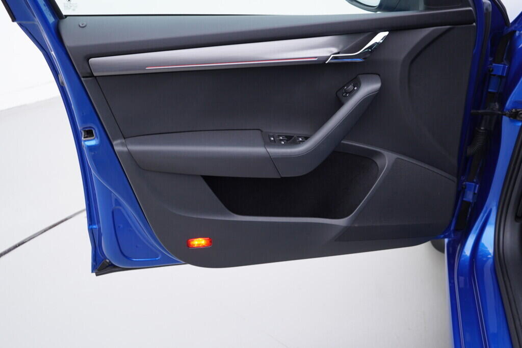 OV190V09370_19.webp_OCTAVIA Style 1.8 TSI 132 kW automat