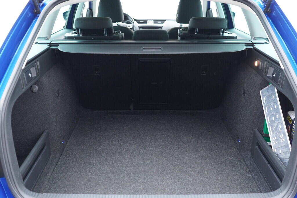 OV190V09370_35.webp_OCTAVIA Style 1.8 TSI 132 kW automat