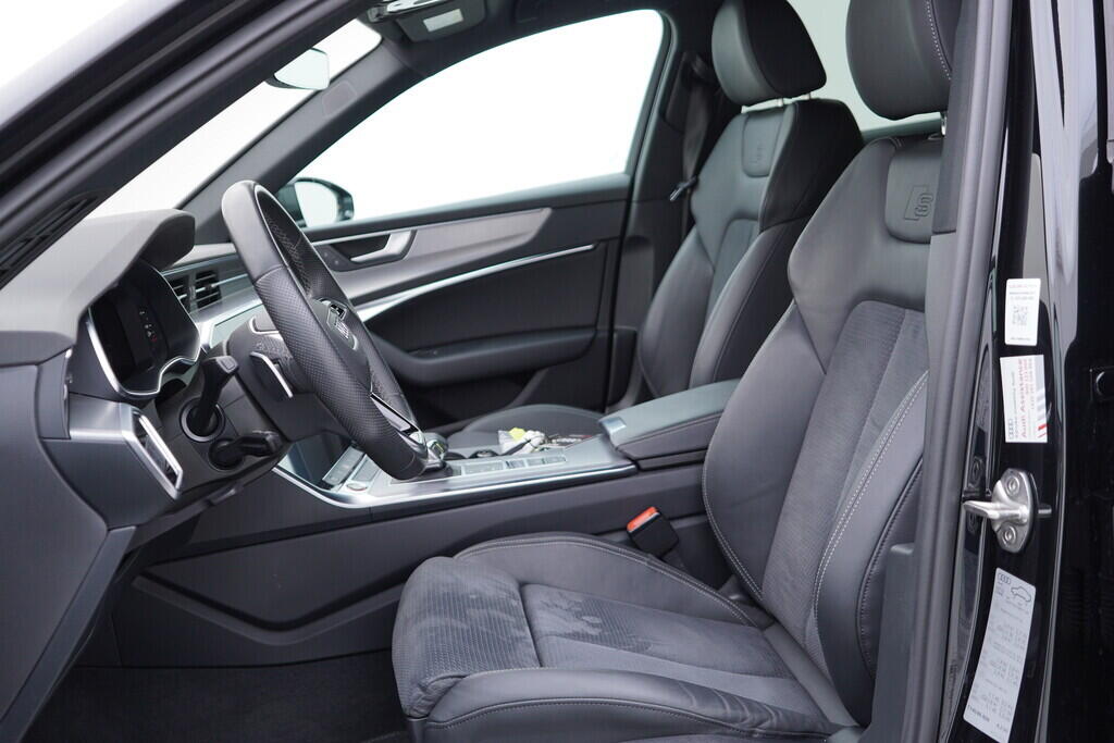 OV190V09374_26.webp_S6  3.0 TDI 253 kW automat, DPH