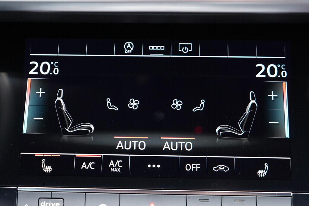 OV190V09374_36.webp_S6  3.0 TDI 253 kW automat, DPH