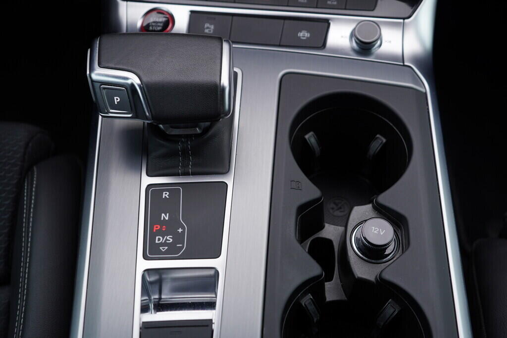 OV190V09374_39.webp_S6  3.0 TDI 253 kW automat, DPH