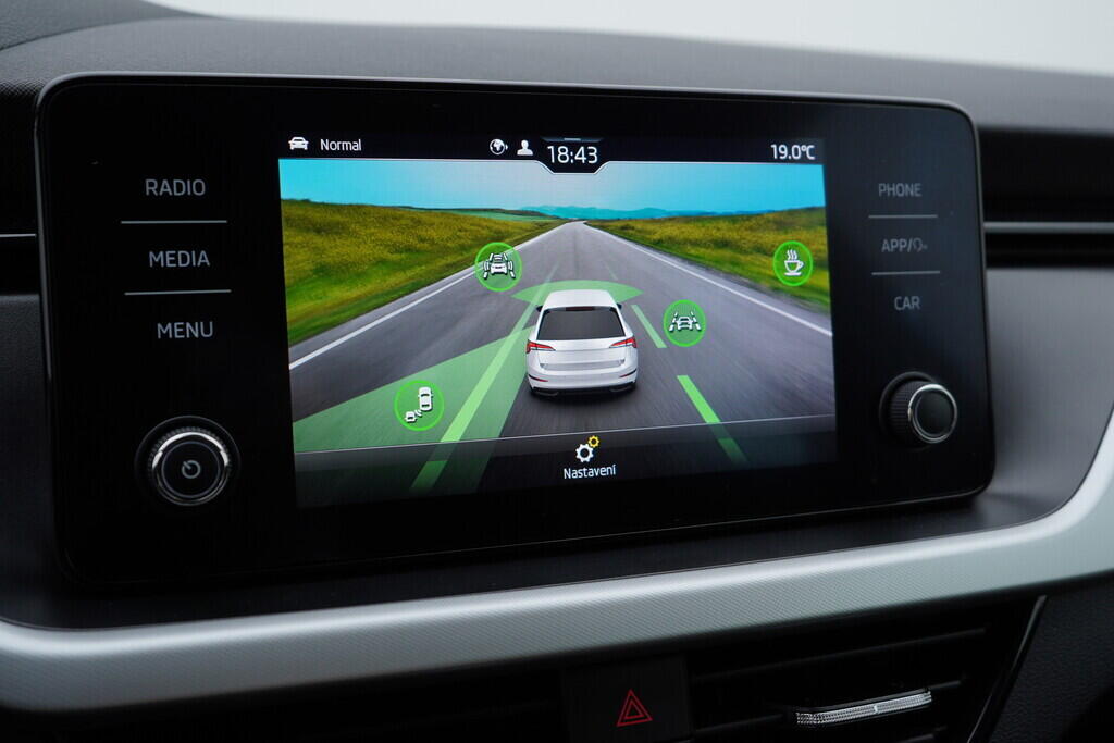 OV190V09377_30.webp_SCALA Style Plus 1.5 TSI 110 kW automat, DPH