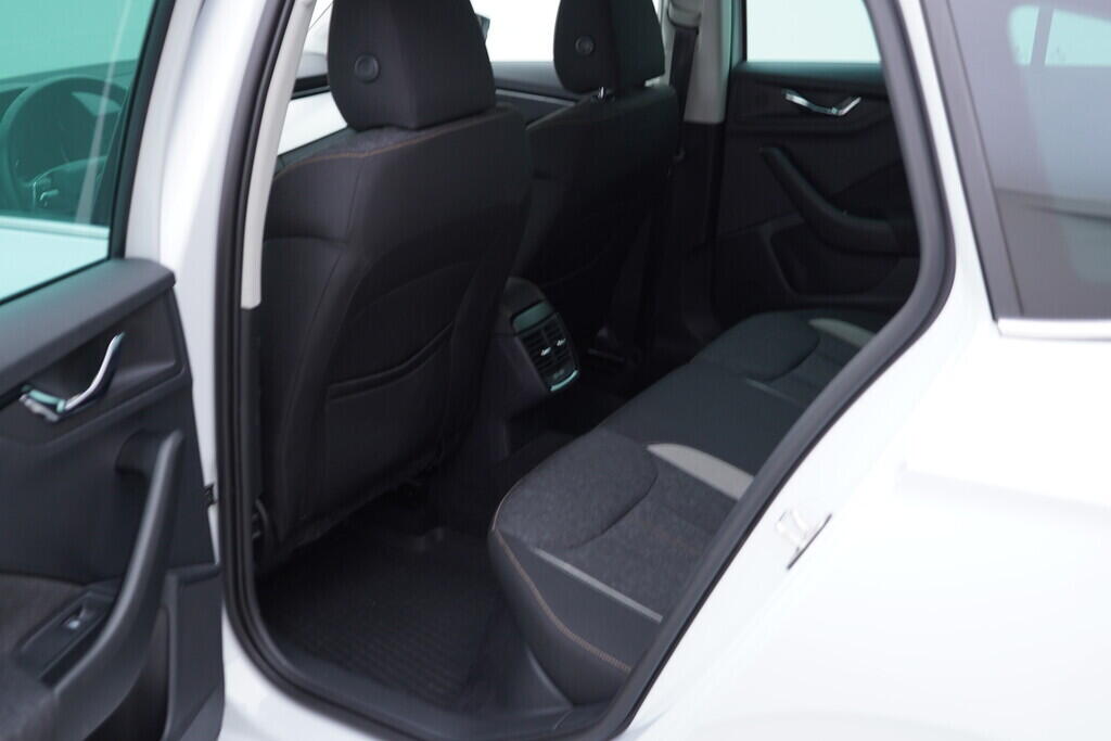 OV190V09377_33.webp_SCALA Style Plus 1.5 TSI 110 kW automat, DPH