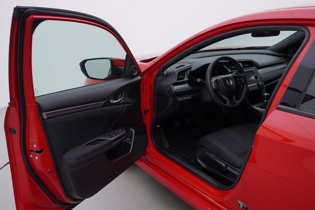 OV190V09378_18.webp_CIVIC Comfort 1.0 VTEC Turbo 95 kW manuál