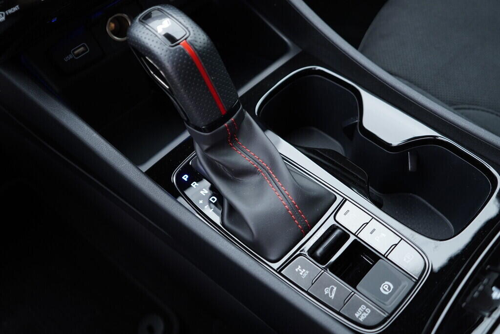 OV190V09381_41.webp_TUCSON N-Line 1.6 T-GDi 132 kW automat, DPH