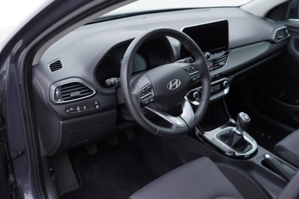 OV190V09382_21.webp_I30 Comfort 1.0  74 kW manuál, DPH