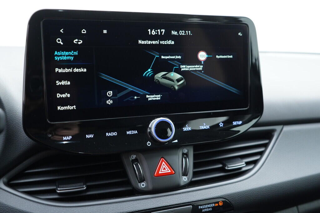 OV190V09382_31.webp_I30 Comfort 1.0  74 kW manuál, DPH