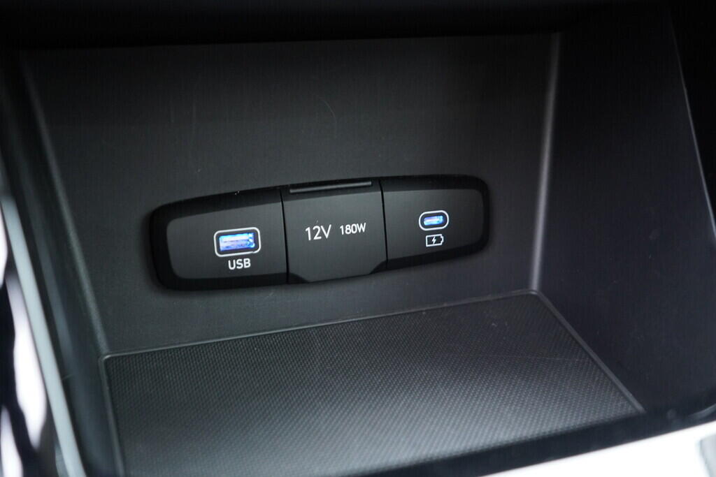 OV190V09382_33.webp_I30 Comfort 1.0  74 kW manuál, DPH