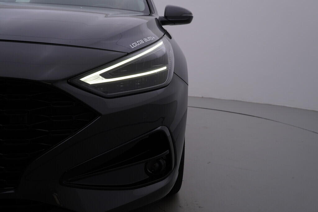 OV190V09382_42.webp_I30 Comfort 1.0  74 kW manuál, DPH