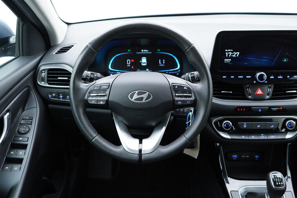 OV190V09383_26.webp_I30 Smart 1.0  74 kW manuál, DPH