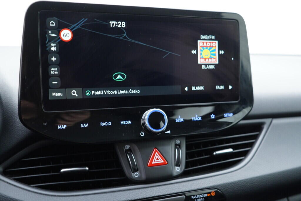 OV190V09383_28.webp_I30 Smart 1.0  74 kW manuál, DPH