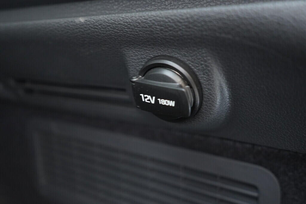 OV190V09383_38.webp_I30 Smart 1.0  74 kW manuál, DPH