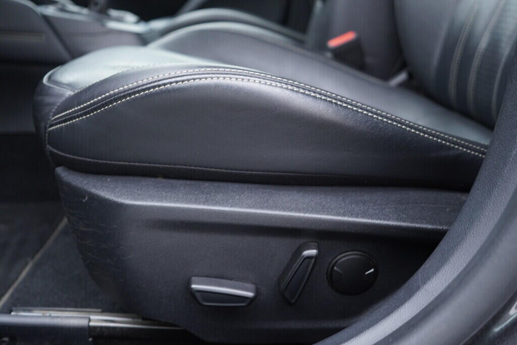 OV190V09384_21.webp_FOCUS Vignale 1.0  92 kW manuál