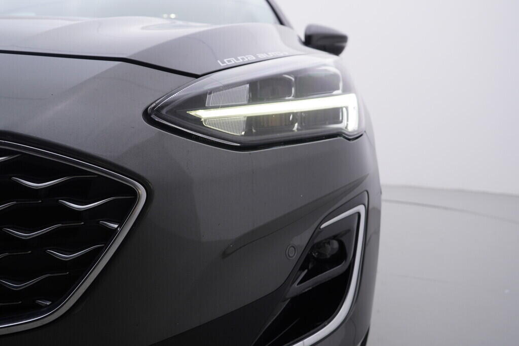 OV190V09384_41.webp_FOCUS Vignale 1.0  92 kW manuál