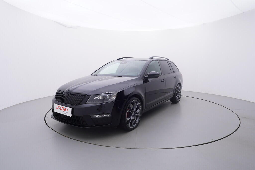 OV190V09388_10.webp_OCTAVIA RS 2.0 TSI 162 kW automat, DPH