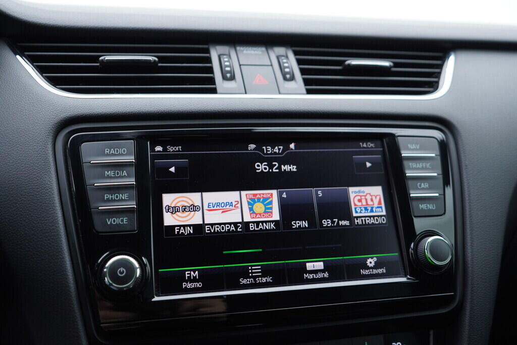 OV190V09388_30.webp_OCTAVIA RS 2.0 TSI 162 kW automat, DPH