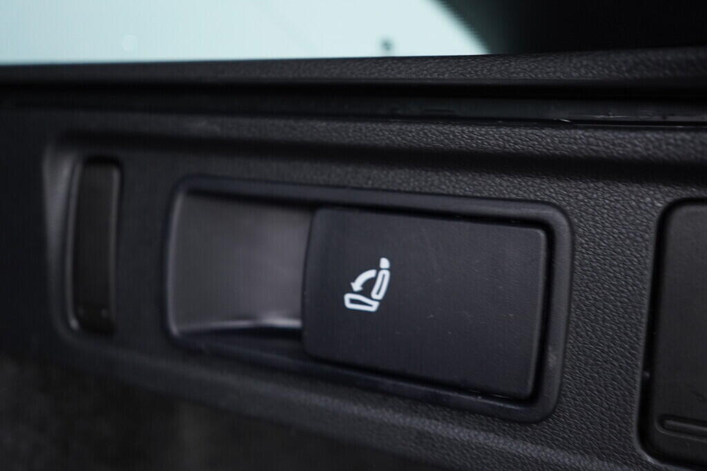 OV190V09388_40.webp_OCTAVIA RS 2.0 TSI 162 kW automat, DPH