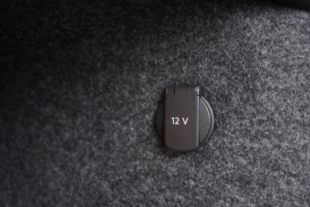 OV190V09388_41.webp_OCTAVIA RS 2.0 TSI 162 kW automat, DPH